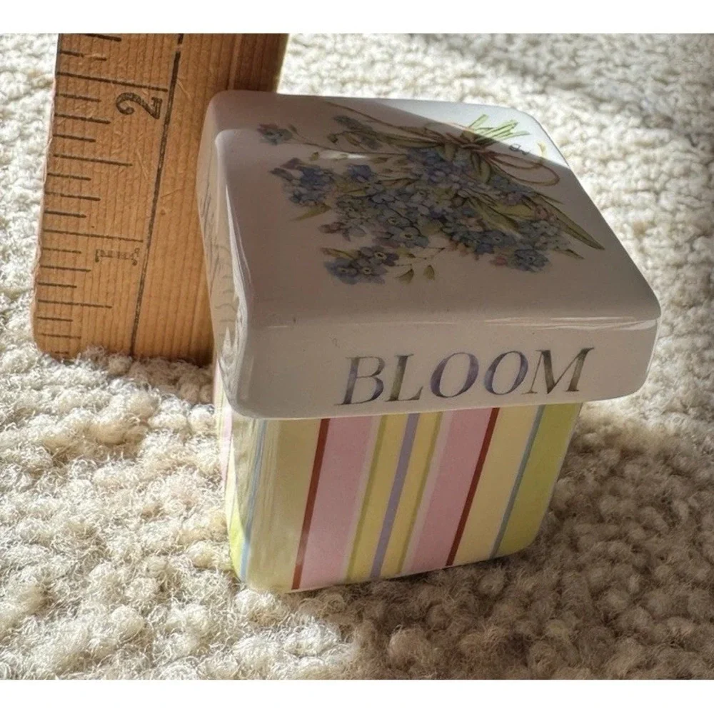 Vintage Marjolein Bastin Porcelain Trinket Box Floral Forget-Me-Not Bloom